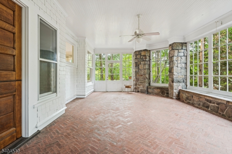 Rolling Hills/Blackberry - Residential