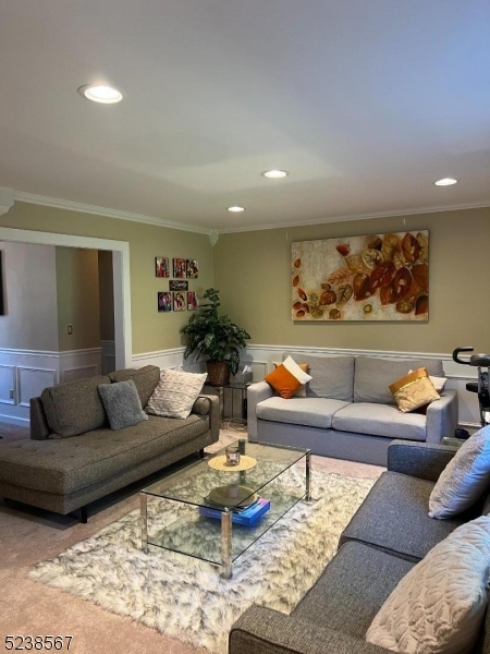 Mountain Club - Residential Lease