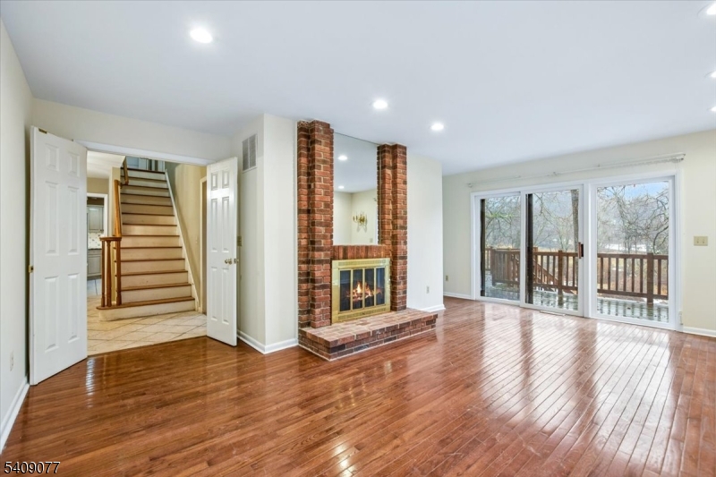 Hunters Glen - Residential