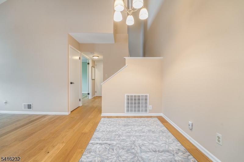 Signal Pointe - Residential