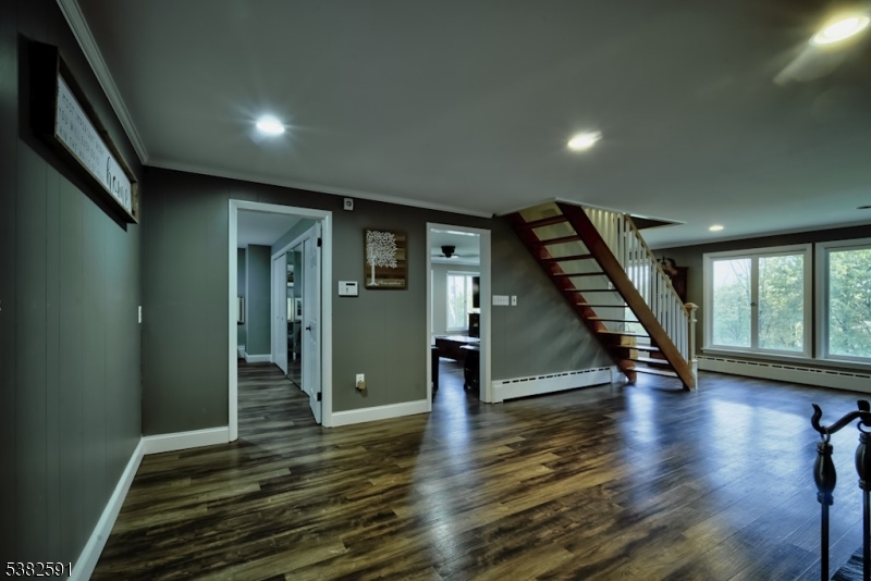 28 acres FARM ASSESSED - Residential