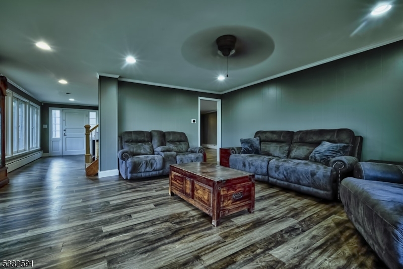 28 acres FARM ASSESSED - Residential