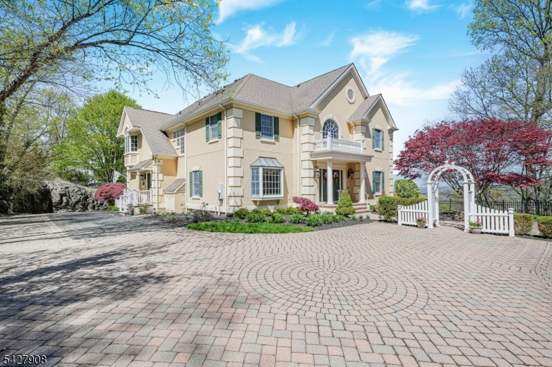 Panther Valley - Residential
