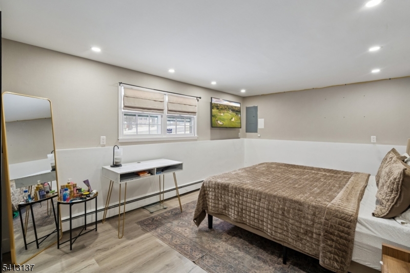 Pershing Estates - Residential