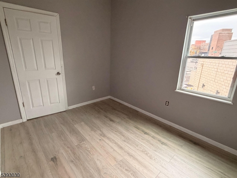 LOWER BROADWAY - Residential Lease