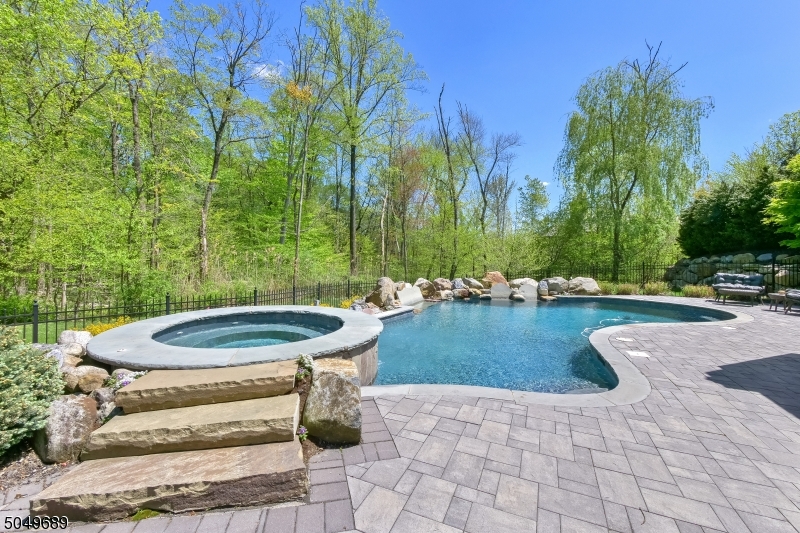 The Pond - Residential