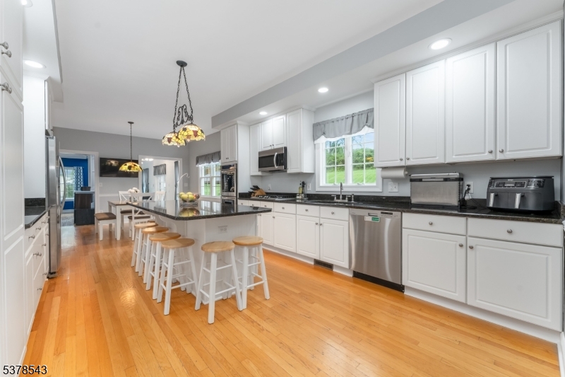 COVERED BRIDGE AREA - Residential