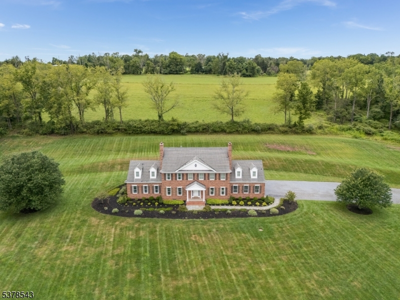 COVERED BRIDGE AREA - Residential