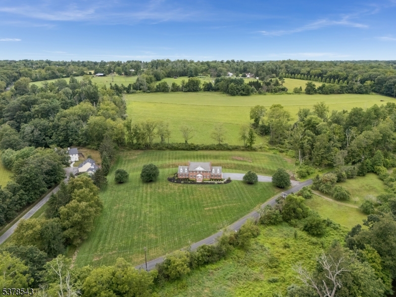 COVERED BRIDGE AREA - Residential