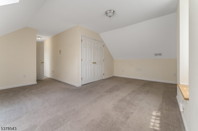 COVERED BRIDGE AREA - Residential