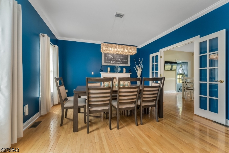 COVERED BRIDGE AREA - Residential