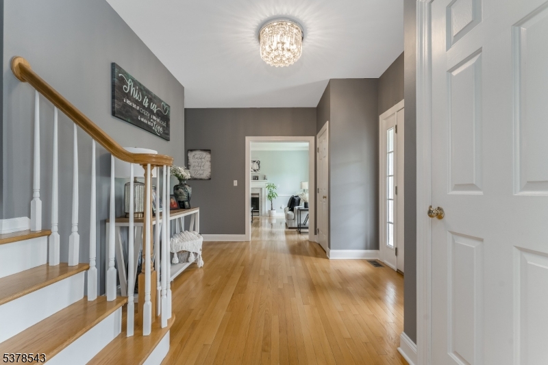 COVERED BRIDGE AREA - Residential