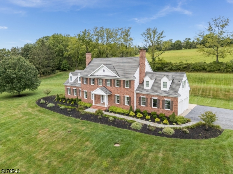 COVERED BRIDGE AREA - Residential