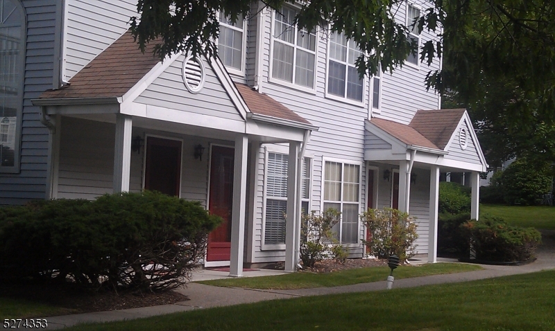 Hilltop Farms - Residential Lease