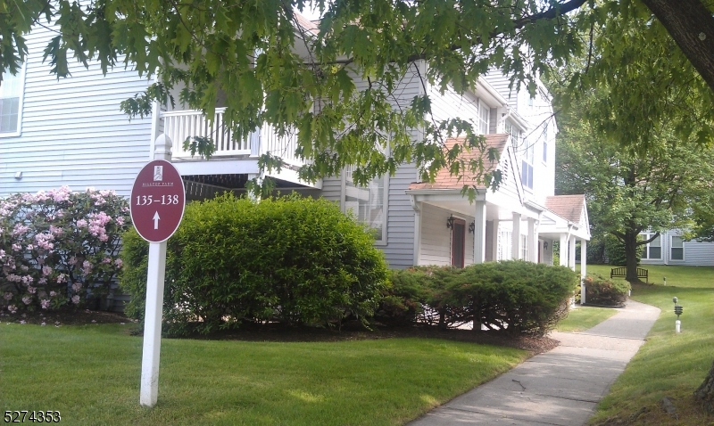 Hilltop Farms - Residential Lease