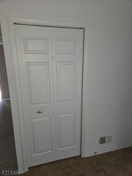 Hilltop Farms - Residential Lease