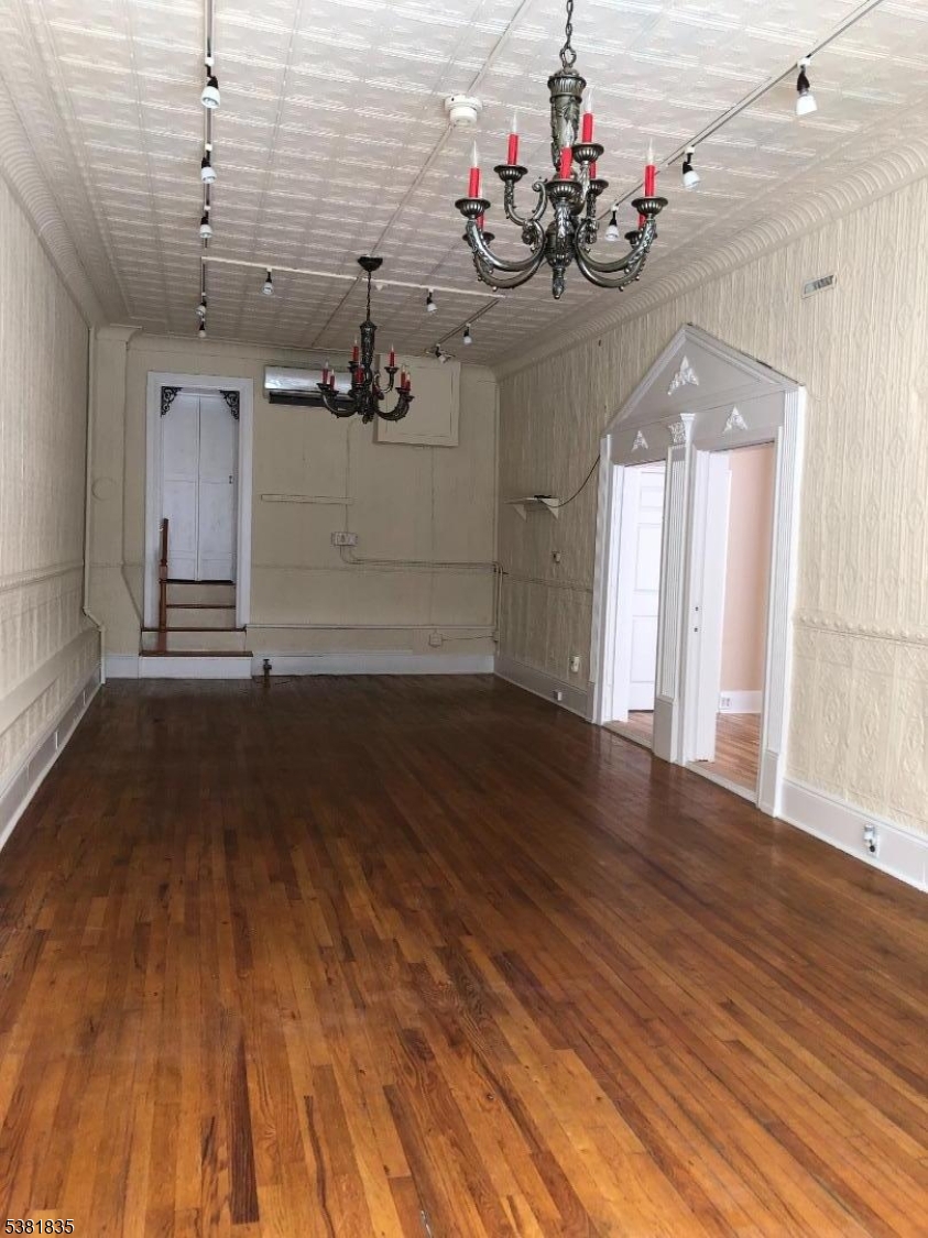 Newton Business District - Residential Lease