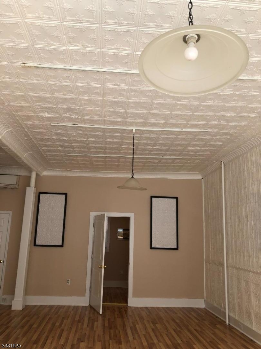 Newton Business District - Residential Lease