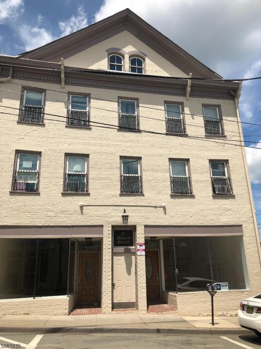 Newton Business District - Residential Lease