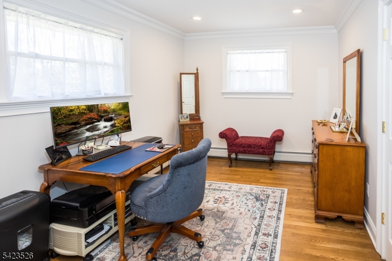 Ironia - Residential