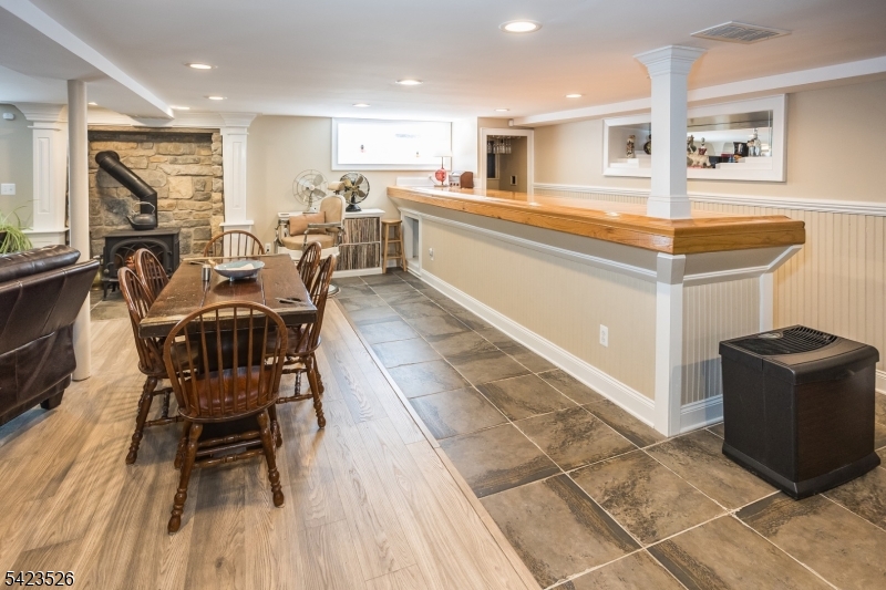 Ironia - Residential