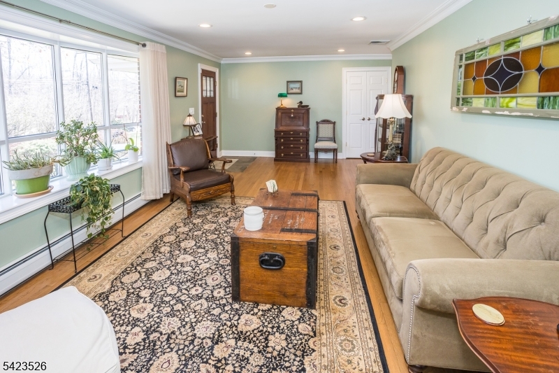 Ironia - Residential