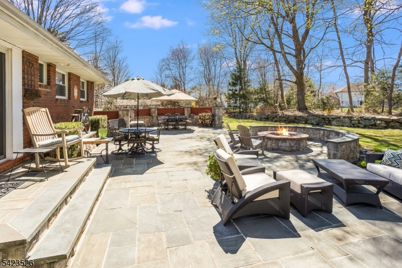 Ironia - Residential