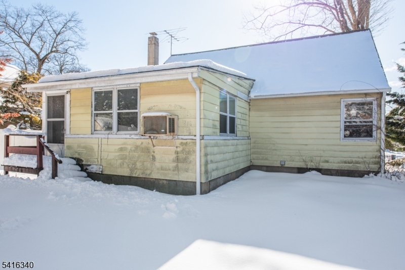 PACKANACK LAKE - Residential