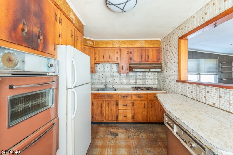 PACKANACK LAKE - Residential