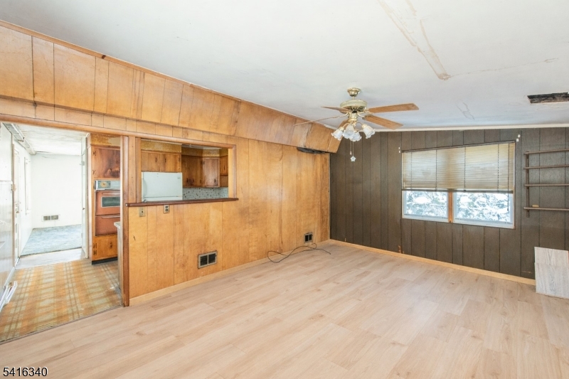 PACKANACK LAKE - Residential