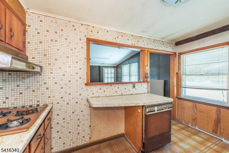 PACKANACK LAKE - Residential