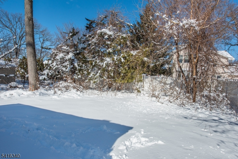 PACKANACK LAKE - Residential