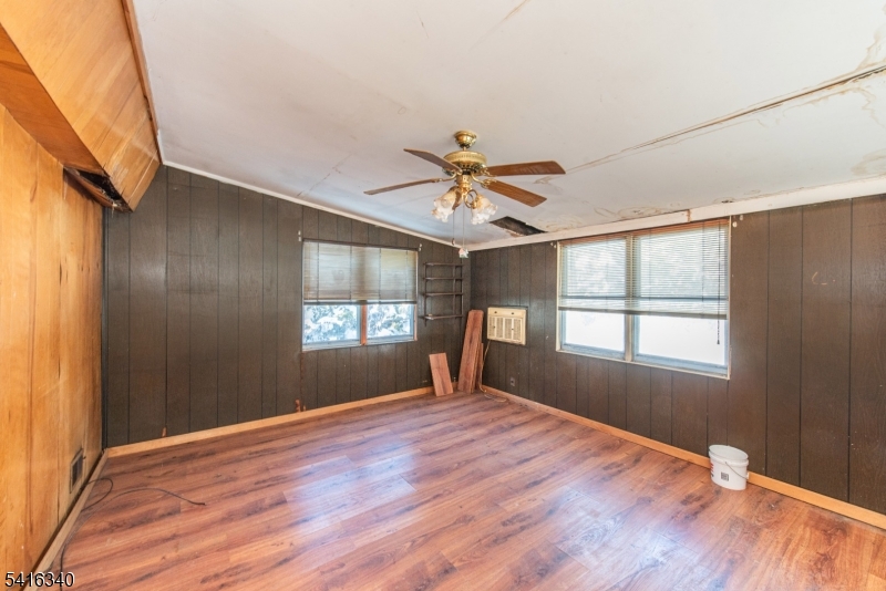 PACKANACK LAKE - Residential