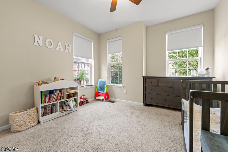 Liberty Square at Wesmont - Residential