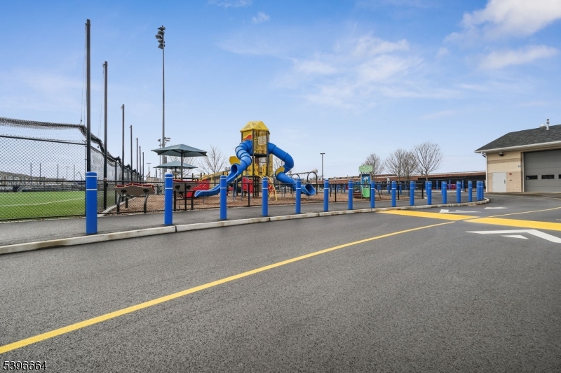 Liberty Square at Wesmont - Residential