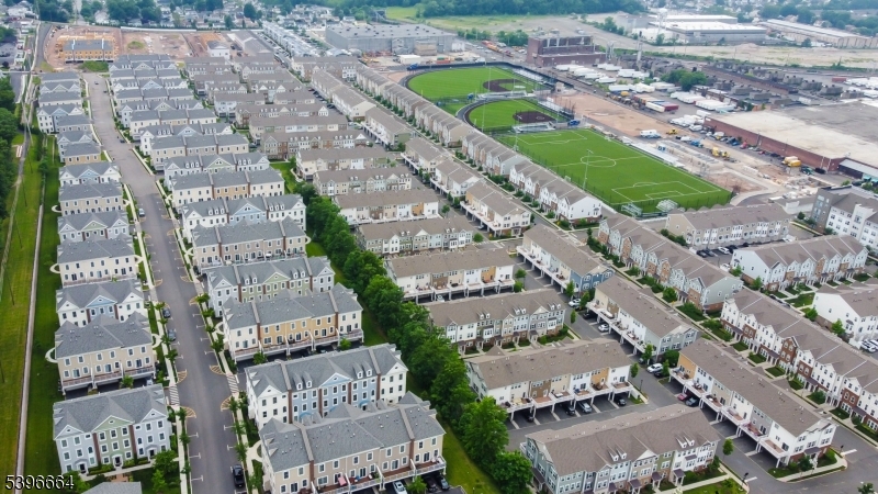 Liberty Square at Wesmont - Residential