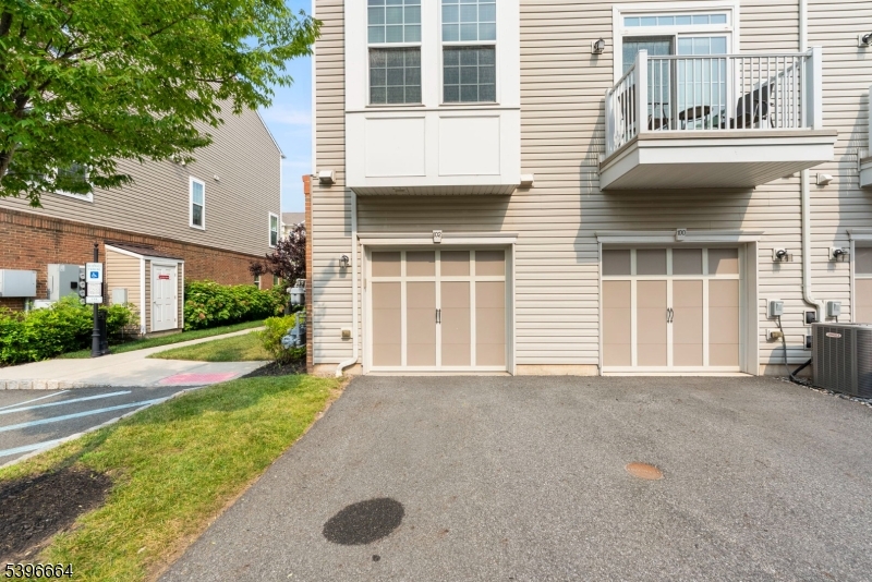 Liberty Square at Wesmont - Residential