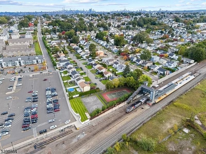 Liberty Square at Wesmont - Residential