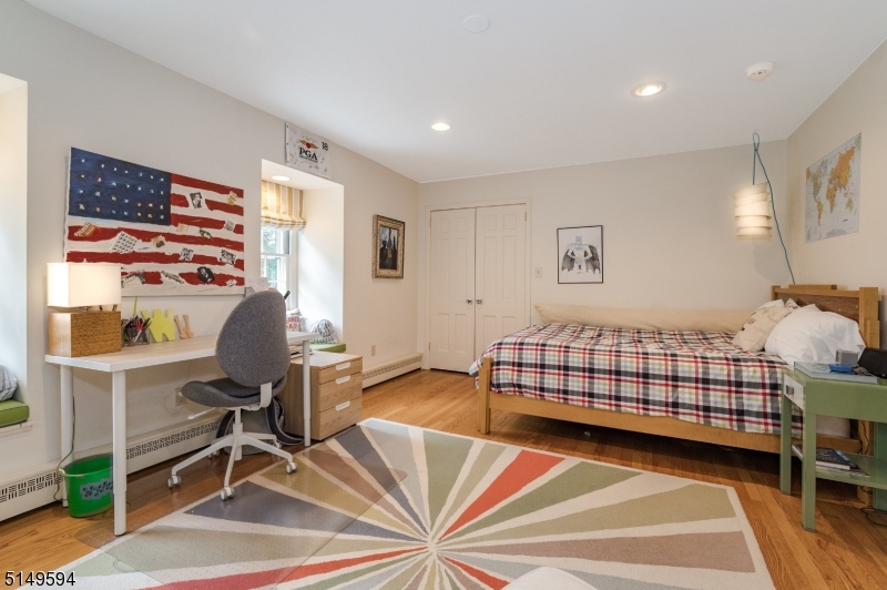 New Vernon - Residential