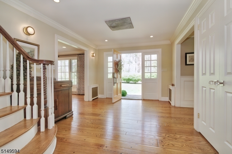 New Vernon - Residential