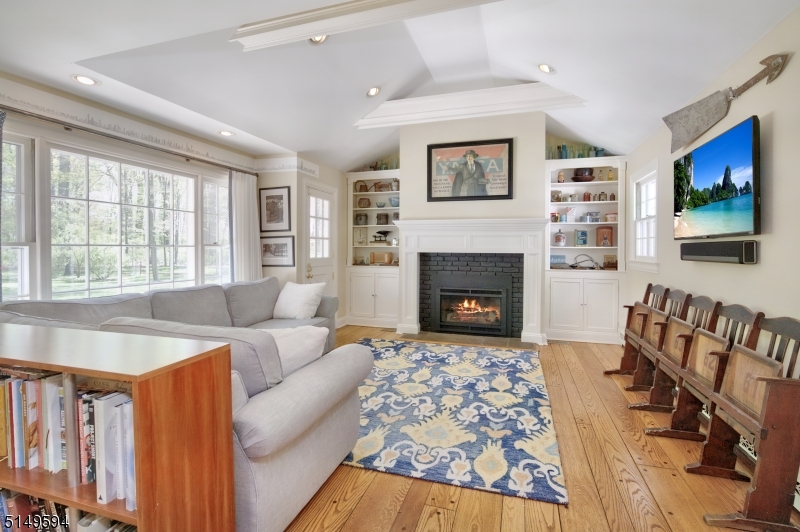 New Vernon - Residential