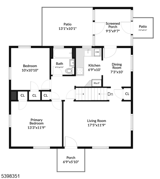 Main image without alt text