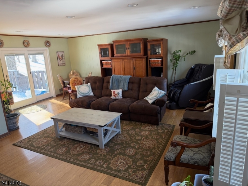 Shongum - Residential