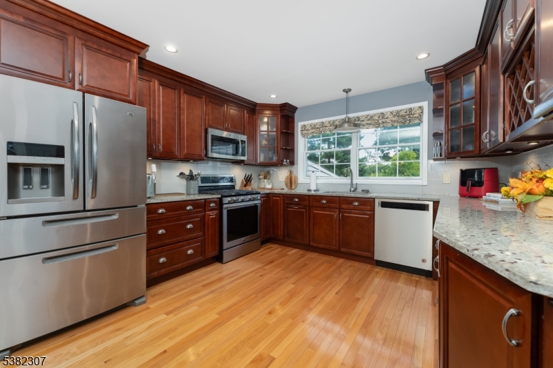 Deerpath Village - Residential