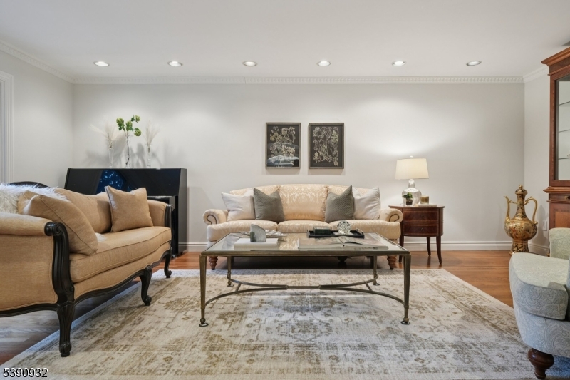 DEERFIELD - Residential