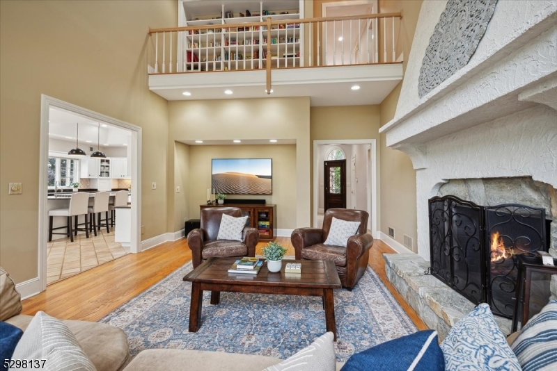 BROOKSIDE - Residential