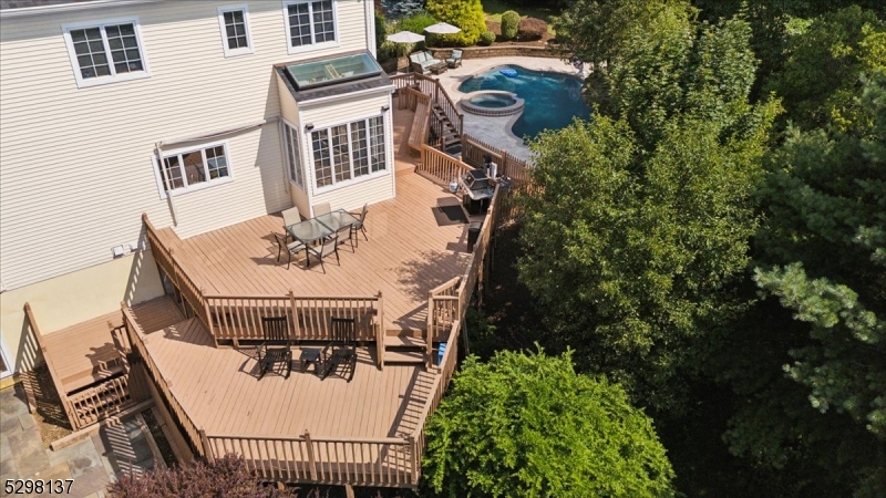 BROOKSIDE - Residential