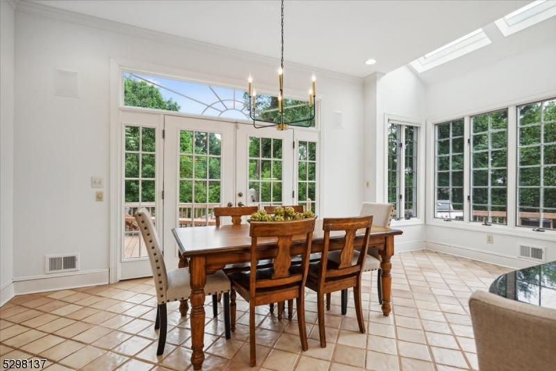 BROOKSIDE - Residential