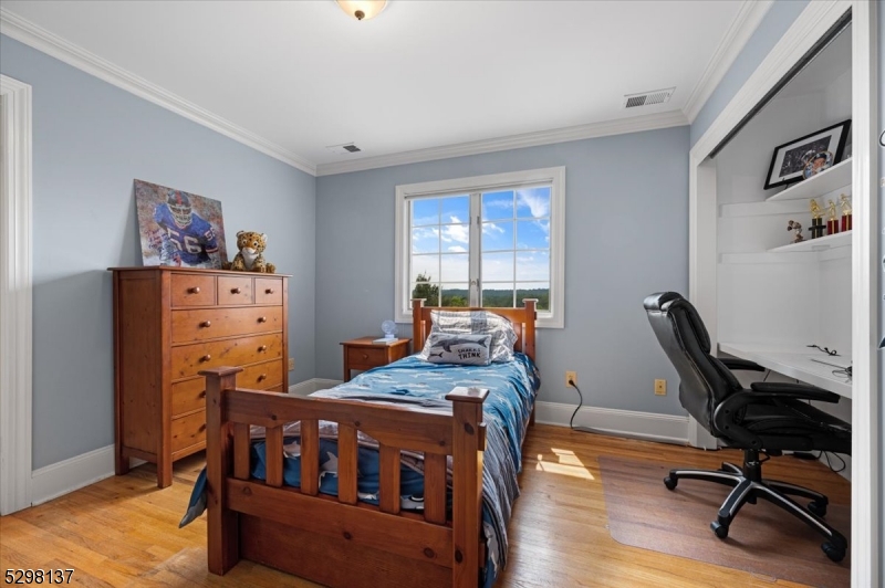 BROOKSIDE - Residential