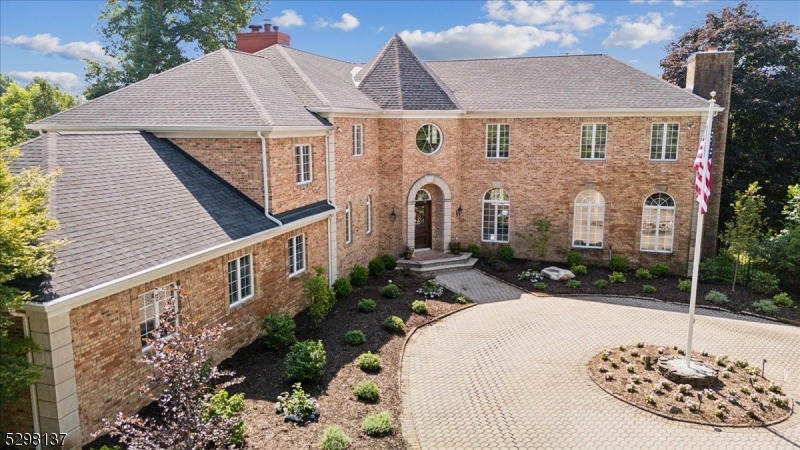 BROOKSIDE - Residential